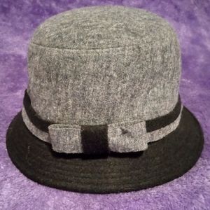 Wool bucket hat